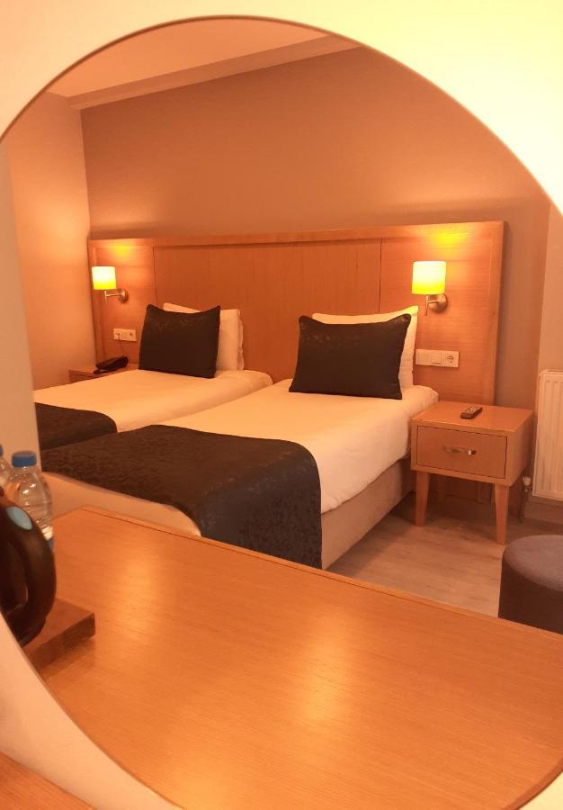 Liberi Hotel Taksim Istanbul Bagian luar foto