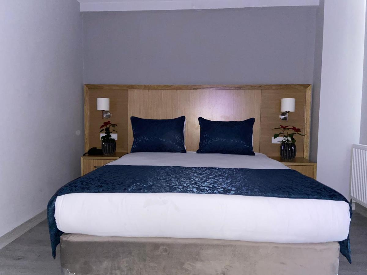 Liberi Hotel Taksim Istanbul Bagian luar foto